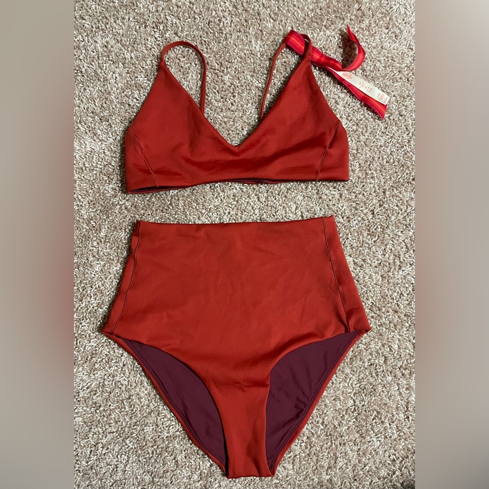 Left on Friday bikini 1971 Red